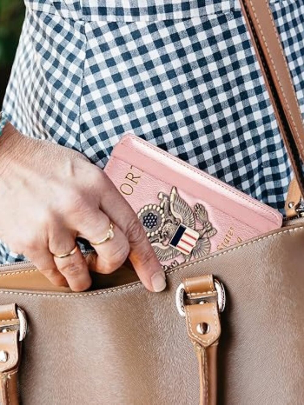 TOURSUIT RFID Blocking Passport Holder, Leather Travel Wallet, Rose Gold | Trave - Picture 2 of 5